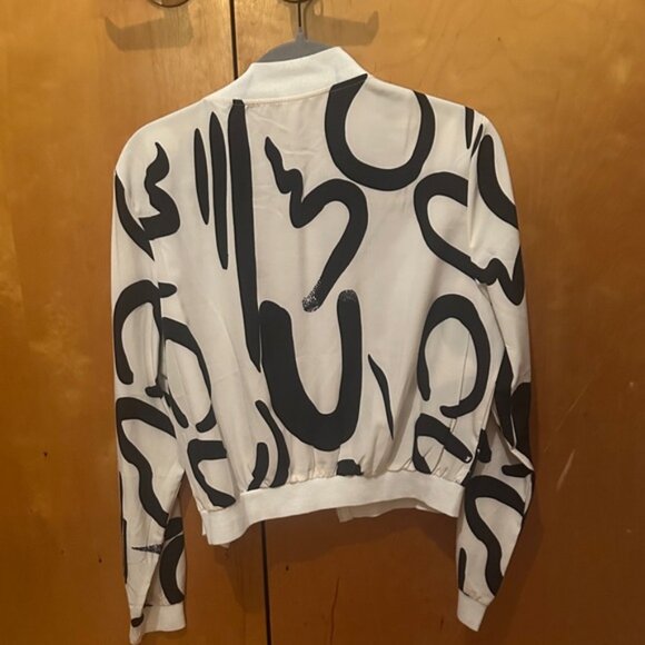 SHEIN Black and White Abstract Bomber Jacket - Picture 2 of 2